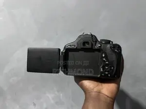 Canon Camera 600d