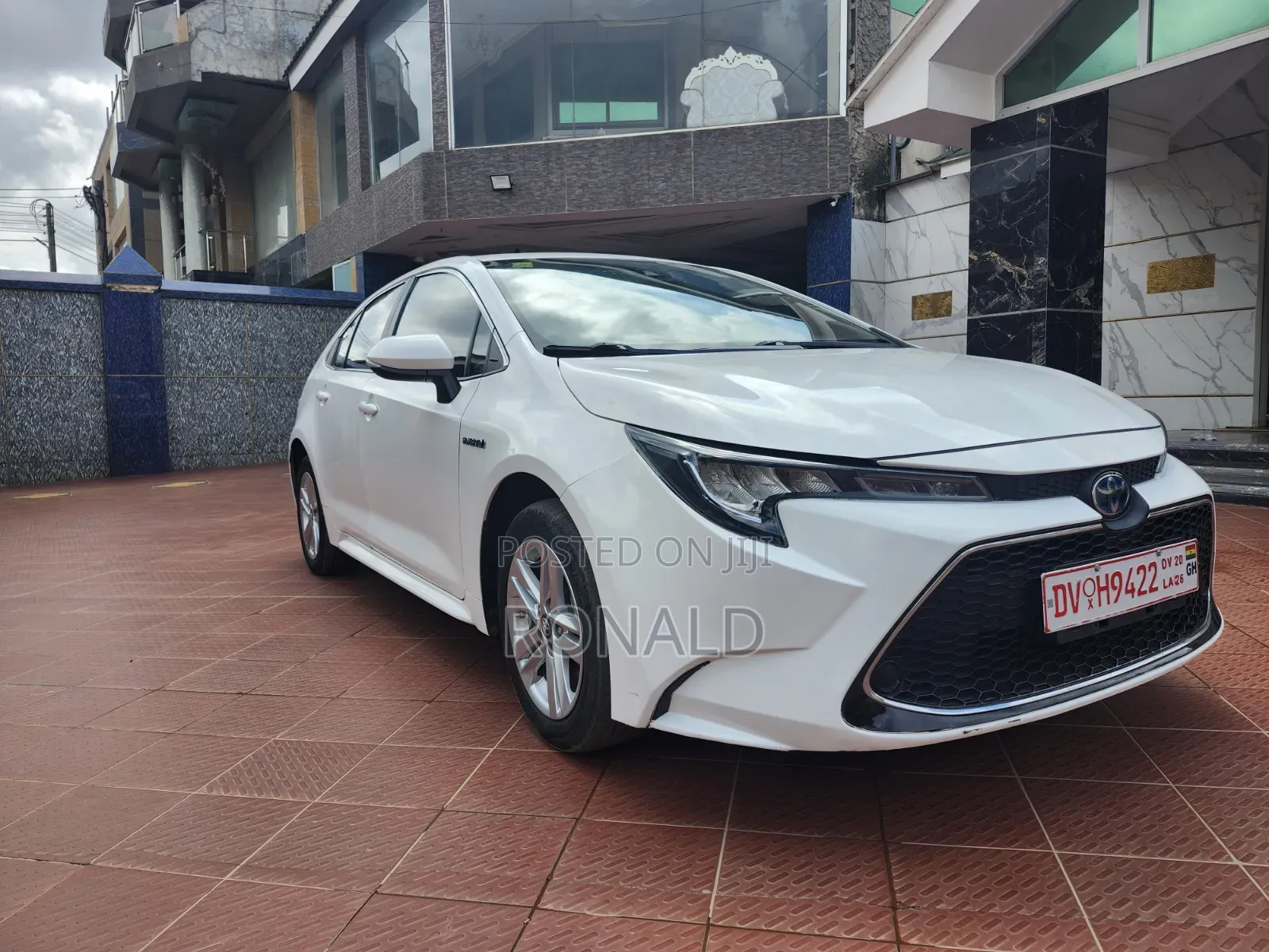 Toyota Corolla 2021 Off white