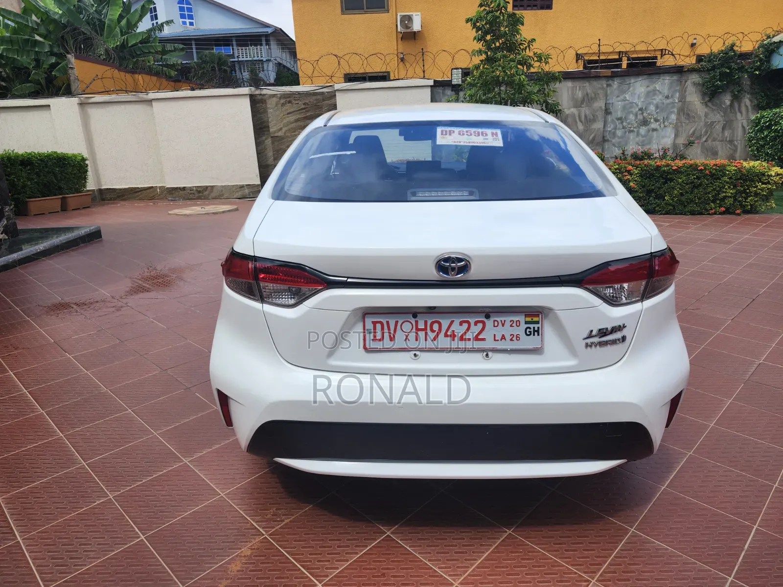 Toyota Corolla 2021 Off white