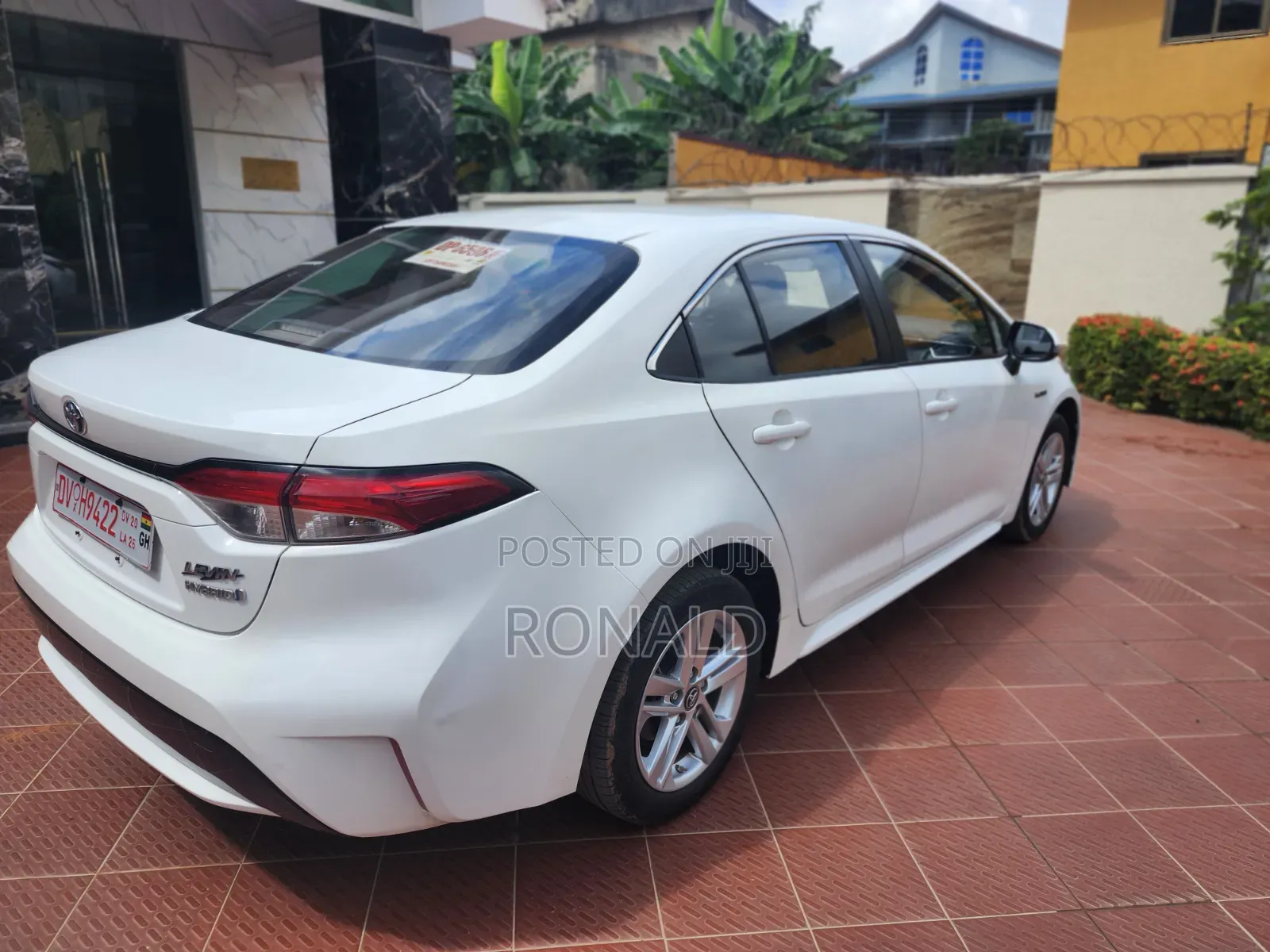 Toyota Corolla 2021 Off white