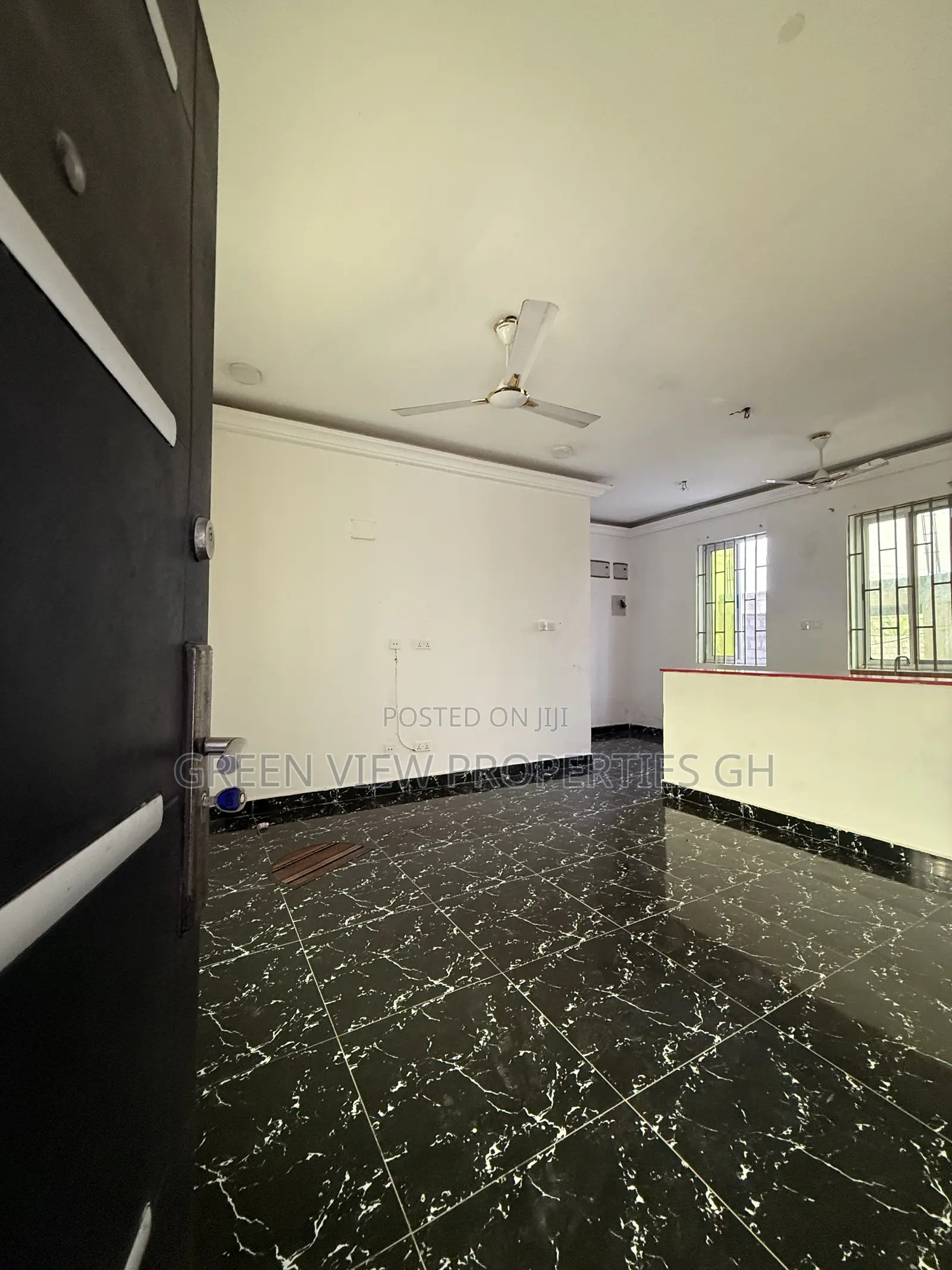 1bdrm Room & Parlour in West Hills Mall Area for rent