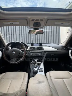 BMW 320i Sedan RWD 2015 Blue
