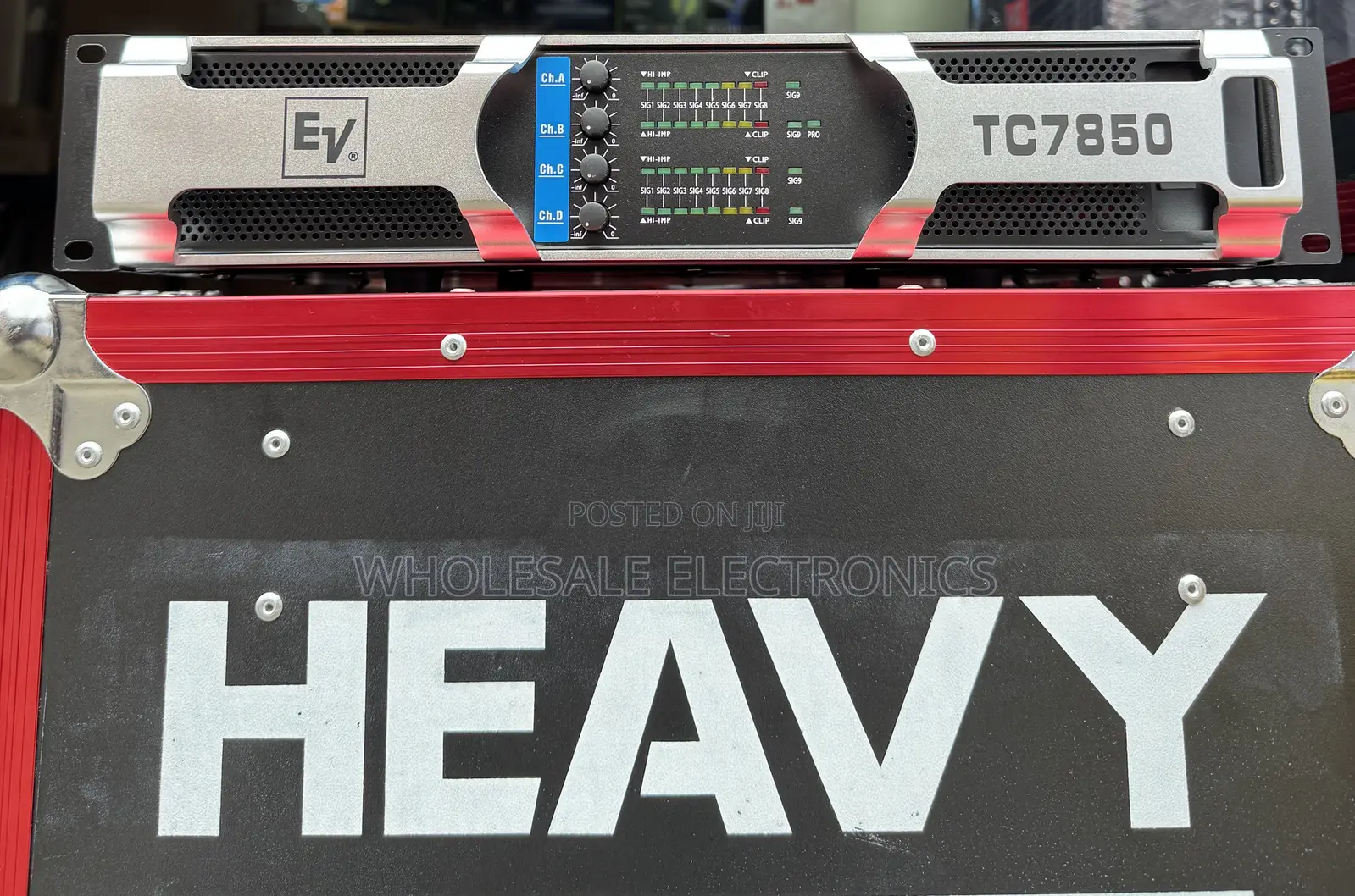 Ev TC7850 Amplifier