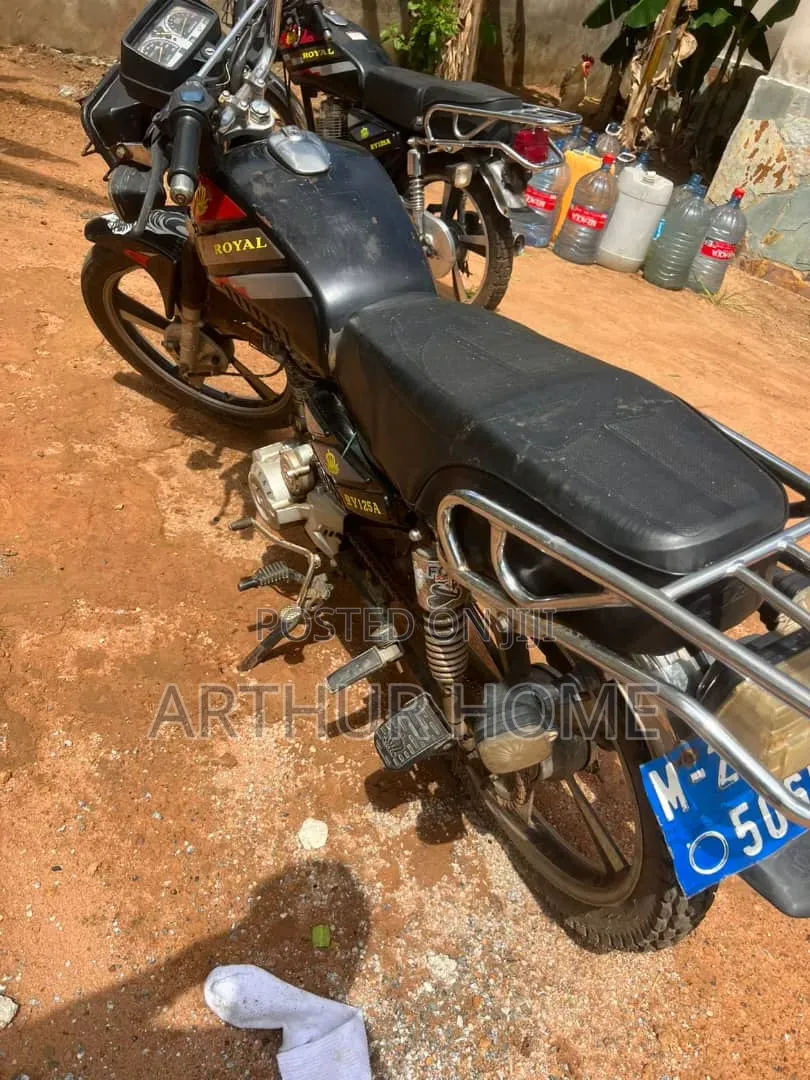 Royal Motorcycle 2023 Black
