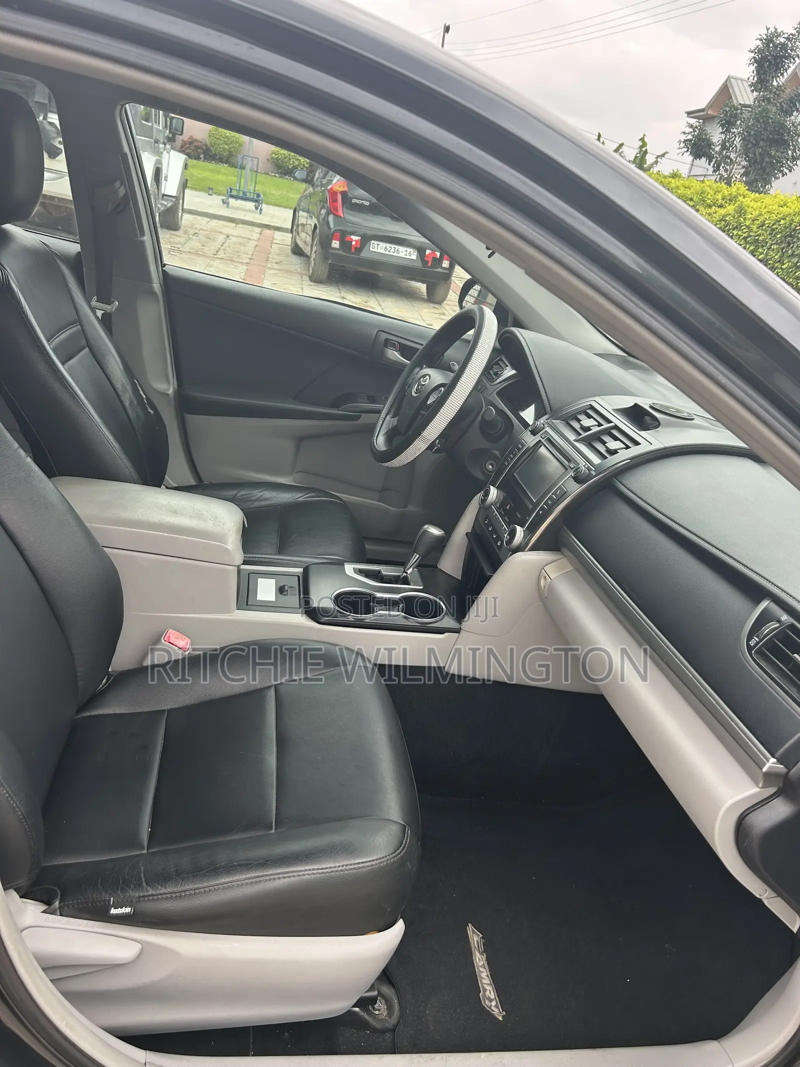 Toyota Camry L 4dr Sedan (2.5L 4cyl 6A) 2014 Black