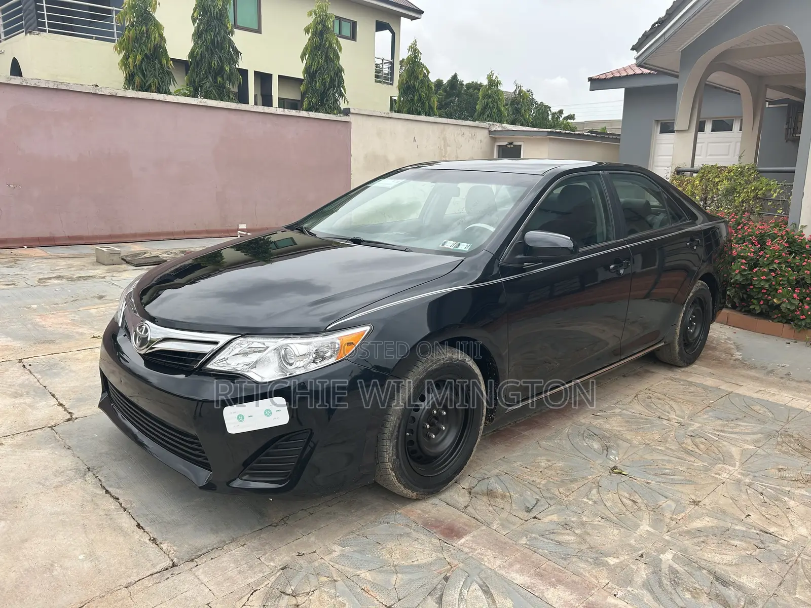 Toyota Camry L 4dr Sedan (2.5L 4cyl 6A) 2014 Black