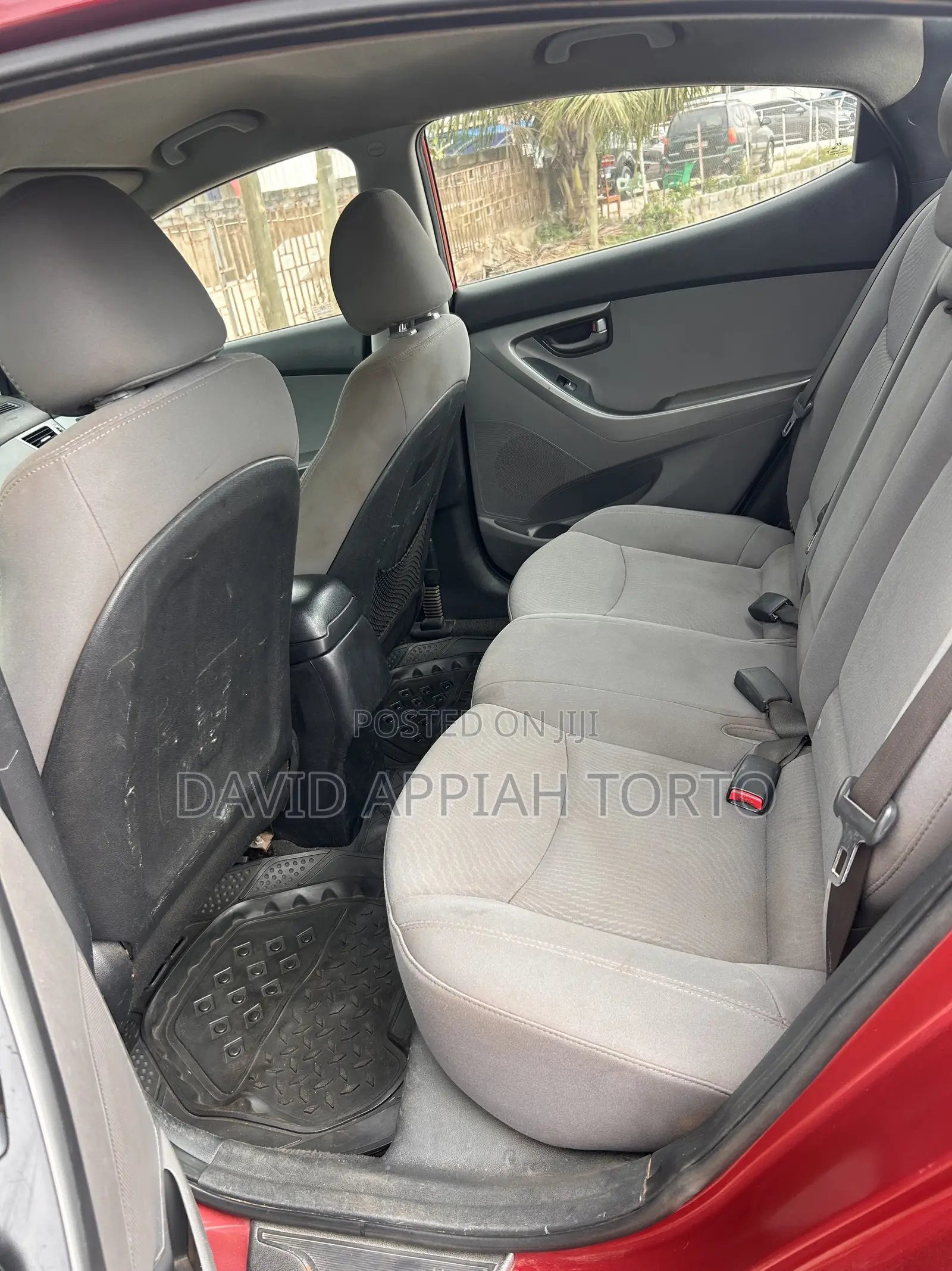 Hyundai Elantra SE 4dr Sedan (1.8L 4cyl 6A) 2015 Red