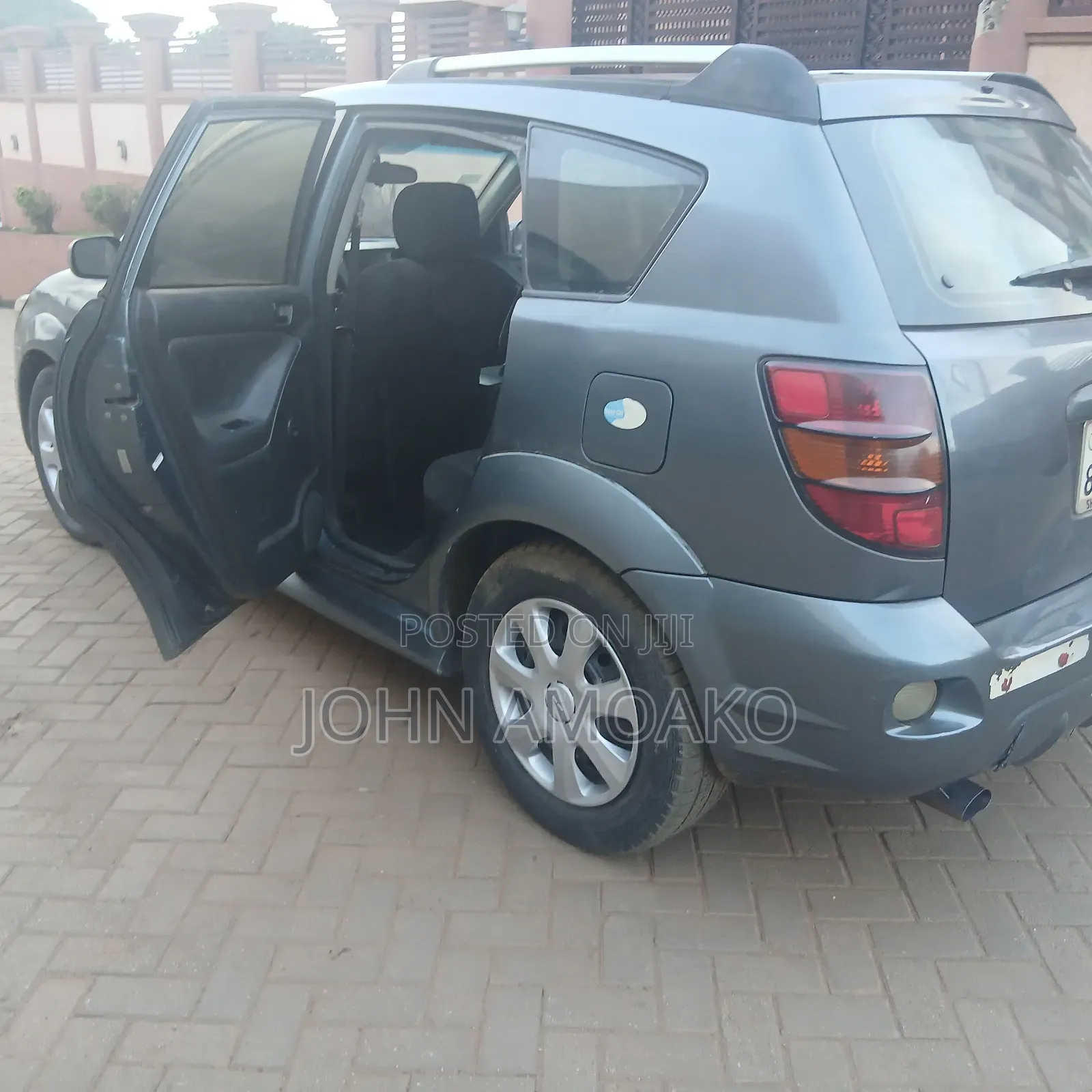 Pontiac Vibe 2007 Gray