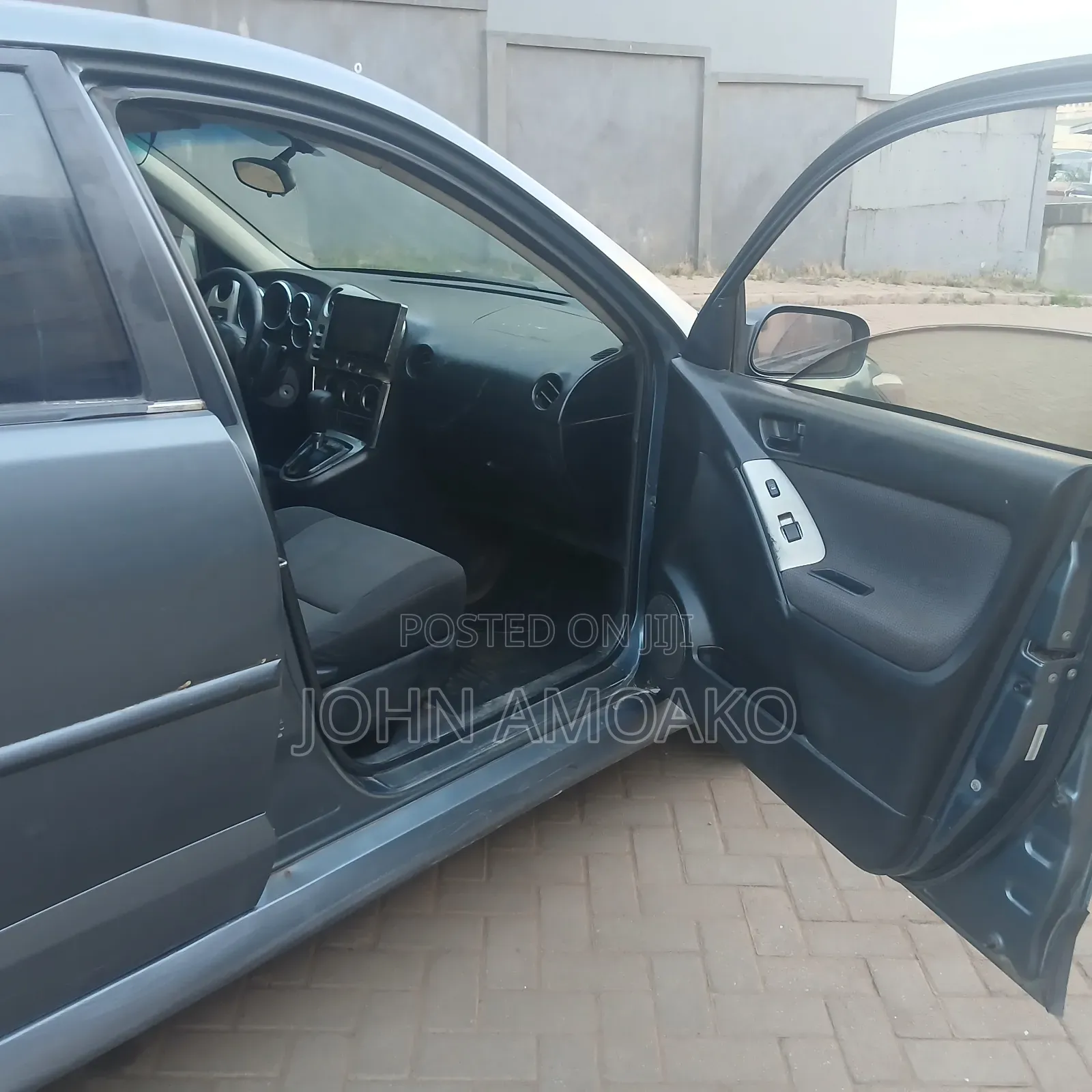 Pontiac Vibe 2007 Gray