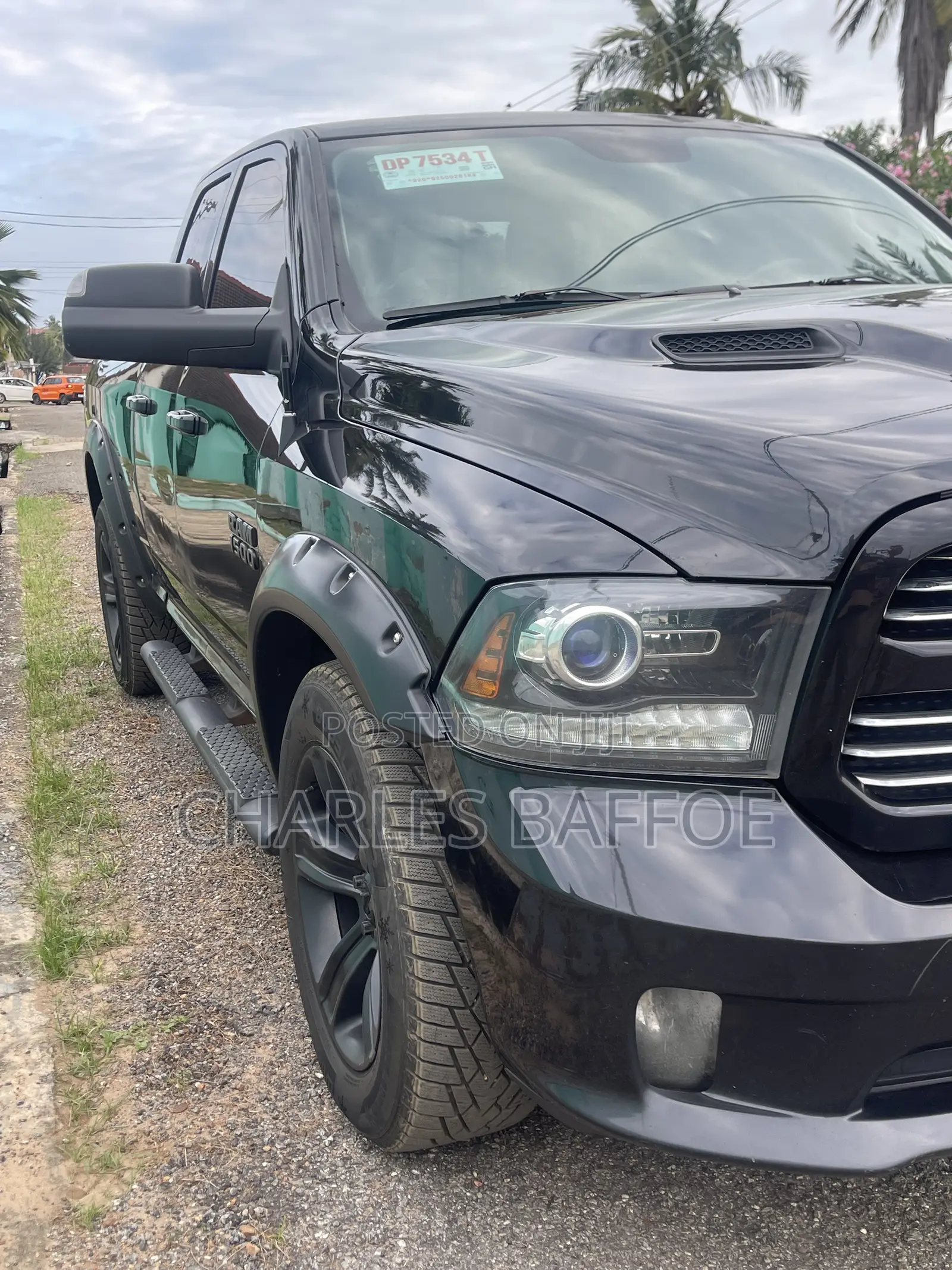 Dodge RAM 1500 5.7 Petrol AWD 2016 Black