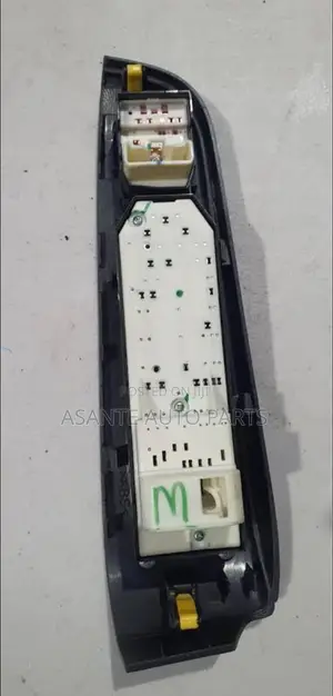 Toyota Camry Spider 2014 Power Window Switch