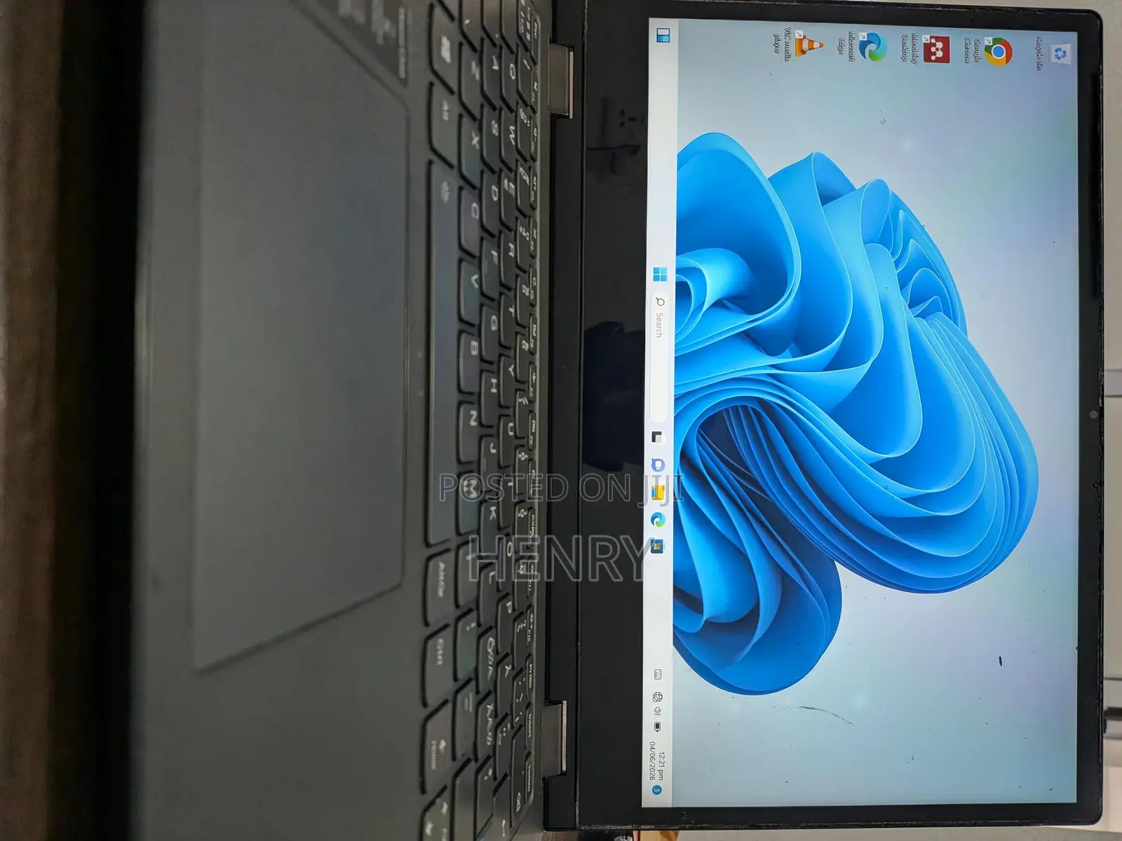 Laptop Lenovo IdeaPad 330C 4GB Intel Core i3 SSD 128GB