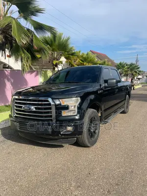 Ford F-150 XLT 2dr Regular Cab 4WD 6.5 ft. SB (3.5L 6cyl 6A) 2015 Black