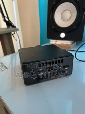 Desktop Computer 8GB Intel Core i7 SSD 256GB