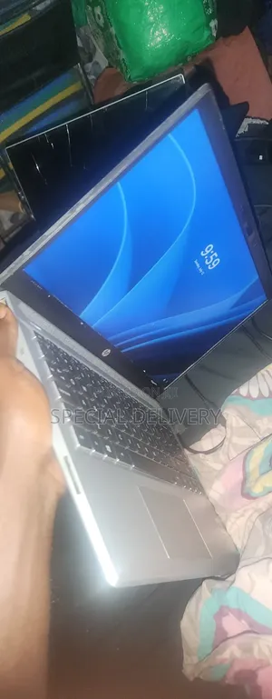 Laptop HP Pavilion 15 8GB Intel Core i3 SSD 256GB