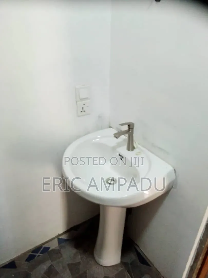3bdrm House in Ages Properties, Ghanata Area for rent