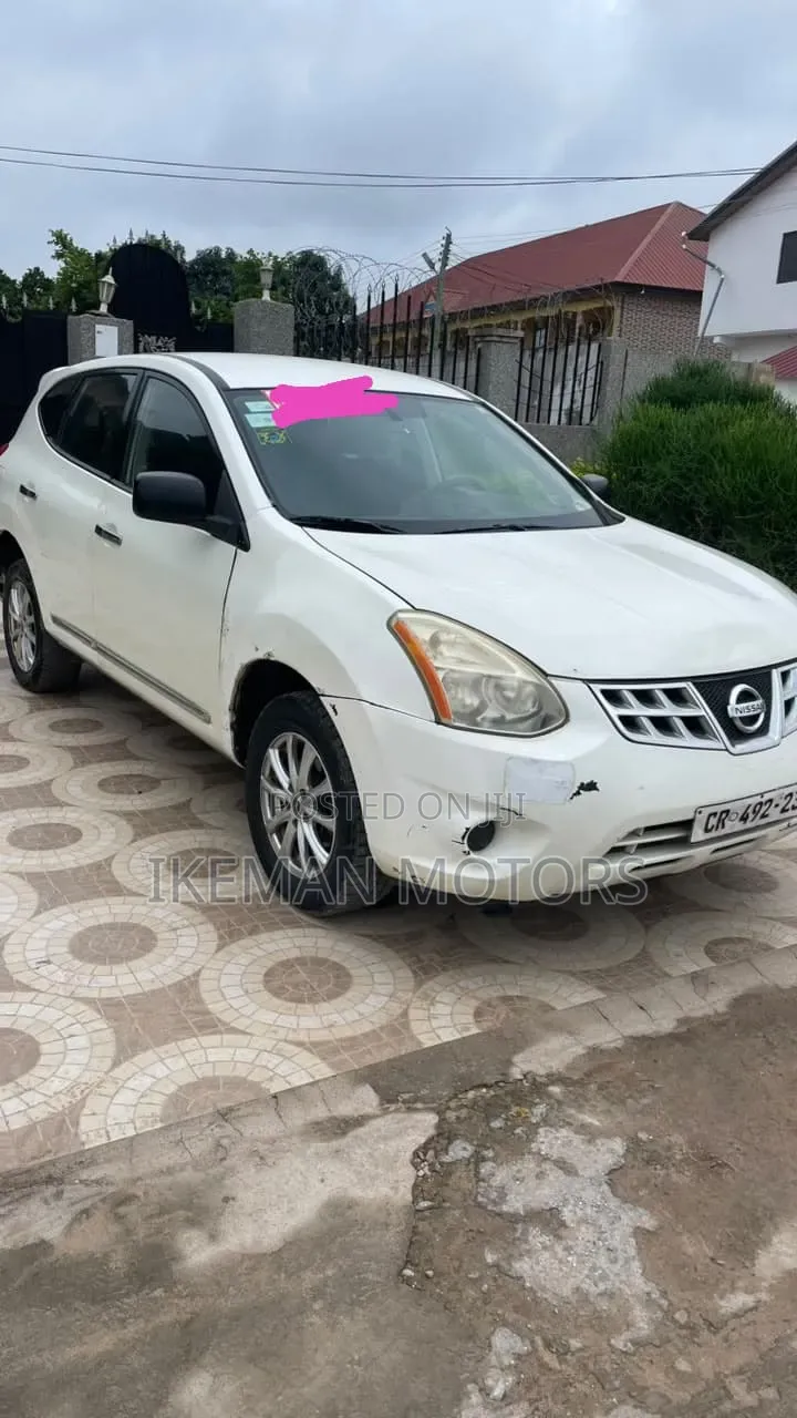 Nissan Rogue 2012 White