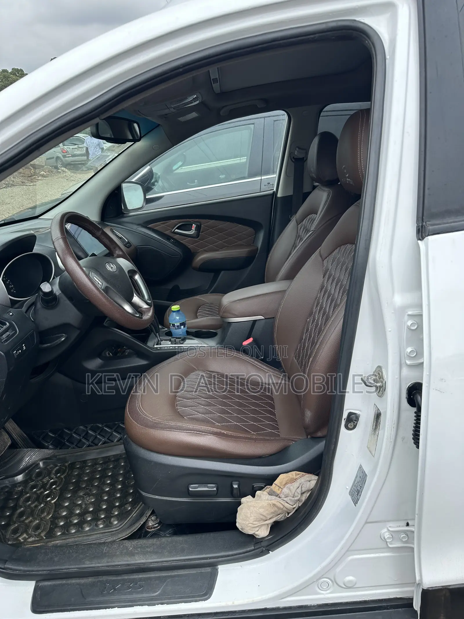 Hyundai Tucson Limited AWD 2013 White