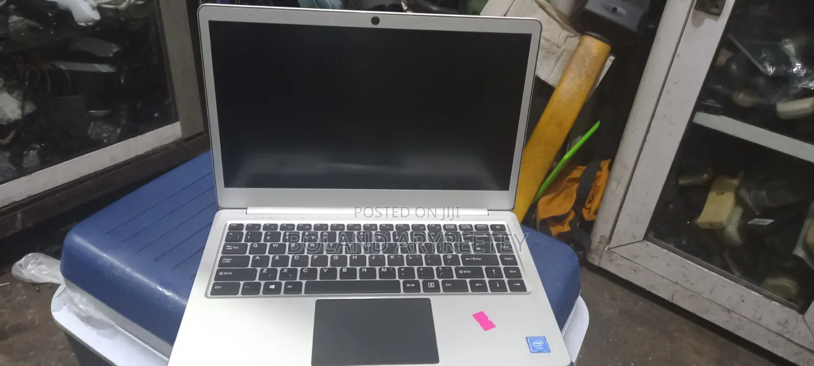 Laptop 4GB Intel Celeron SSD 60GB