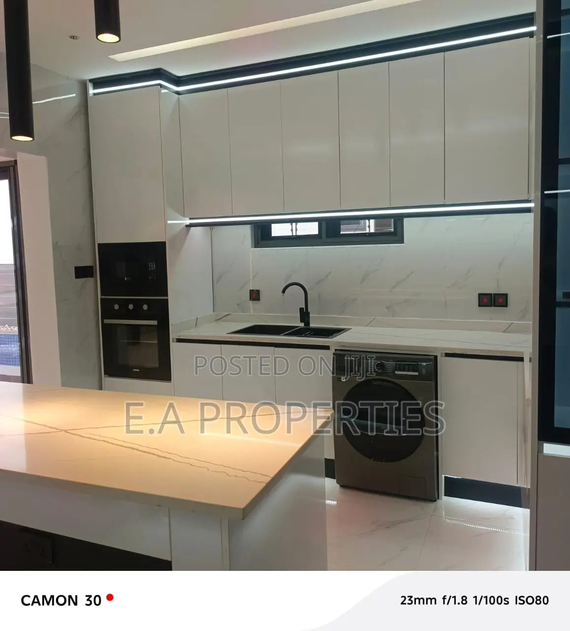 4bdrm House in Ea Properties, Frafraha for sale