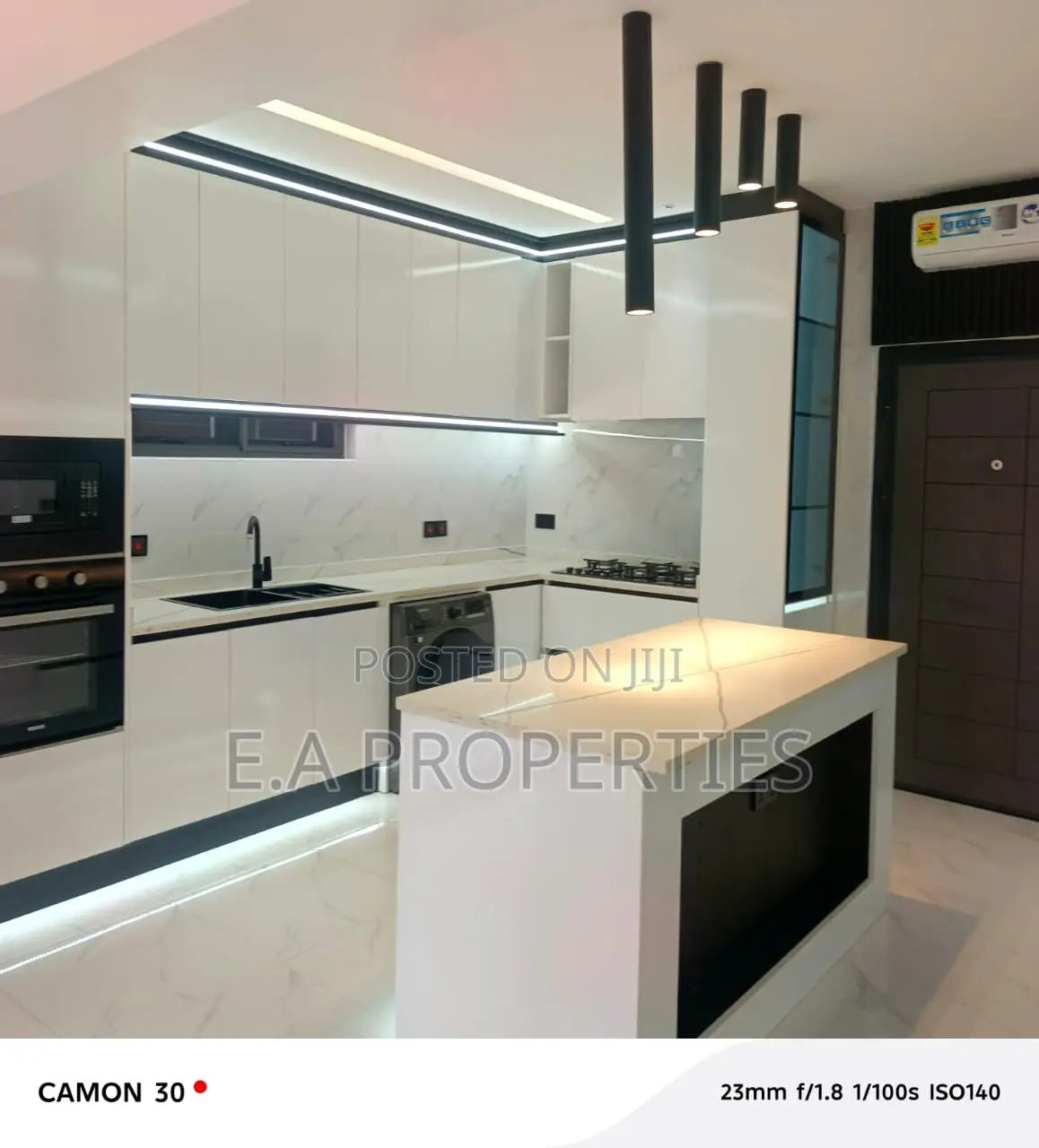4bdrm House in Ea Properties, Frafraha for sale