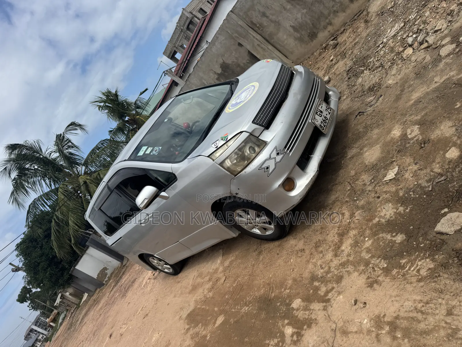 Toyota Voxy V 2WD 8-Seater 2010 Silver