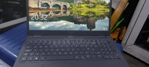 Laptop Dell Latitude 3510 8GB Intel Core i3 SSD 1T
