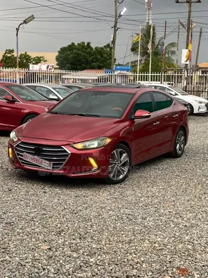 Hyundai Elantra Limited Sedan FWD (2.0L 4cyl 6A) 2017 Red