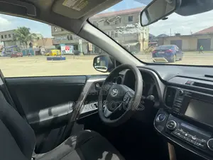 Toyota RAV4 2018 Gray