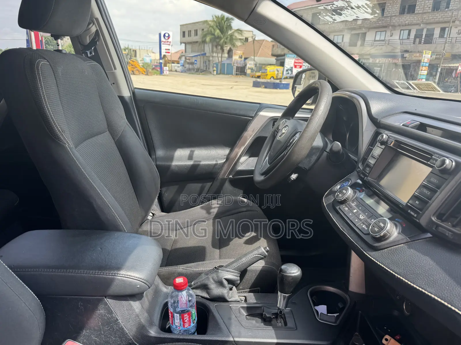 Toyota RAV4 2018 Gray