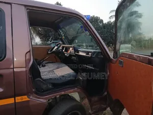 Nissan Civilian 2001 Brown