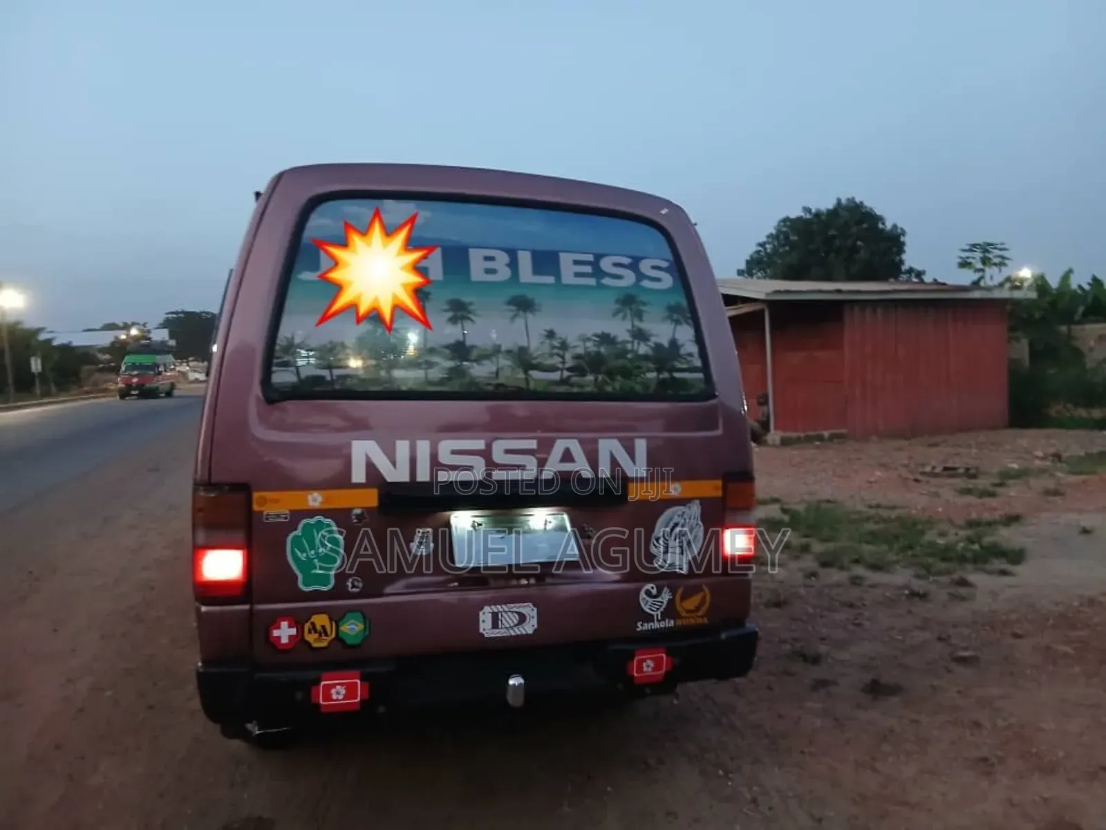 Nissan Civilian 2001 Brown