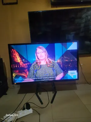 Samsung 40 Inches Smart TV
