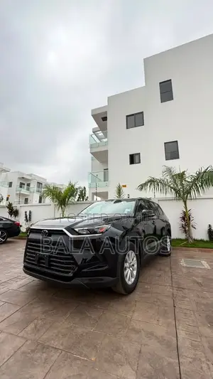 Toyota Grand Highlander 2024 Black