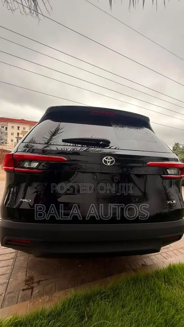 Toyota Grand Highlander 2024 Black