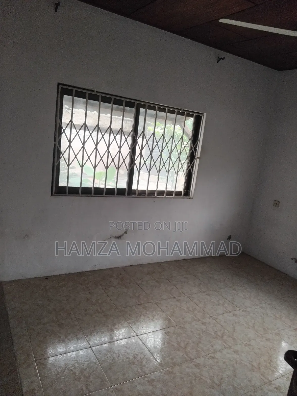 2bdrm Apartment in Hamza Estates, American House for rent