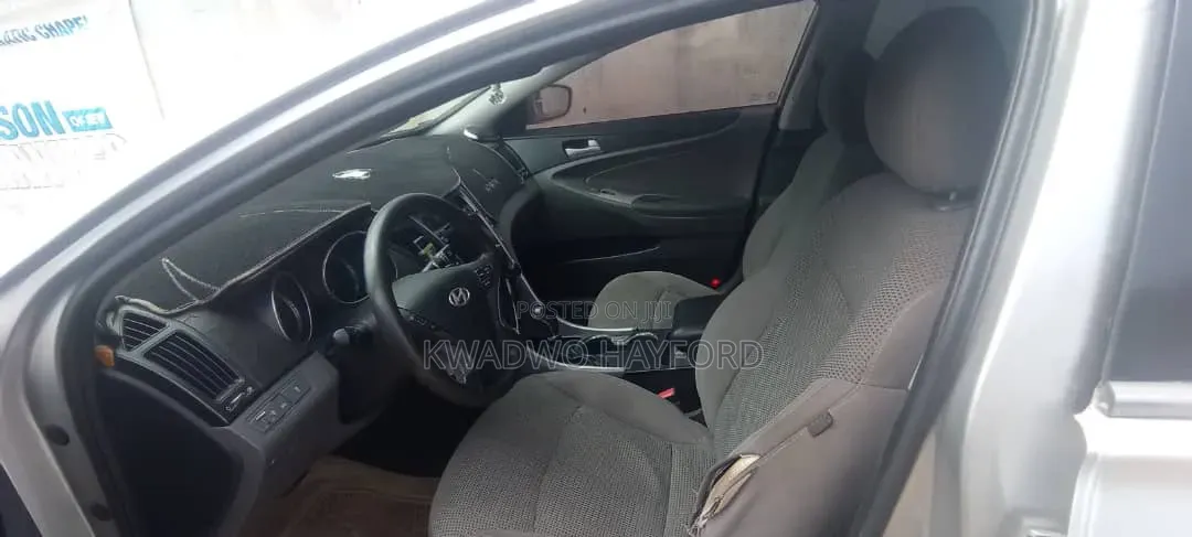 Hyundai Sonata 2012 Silver