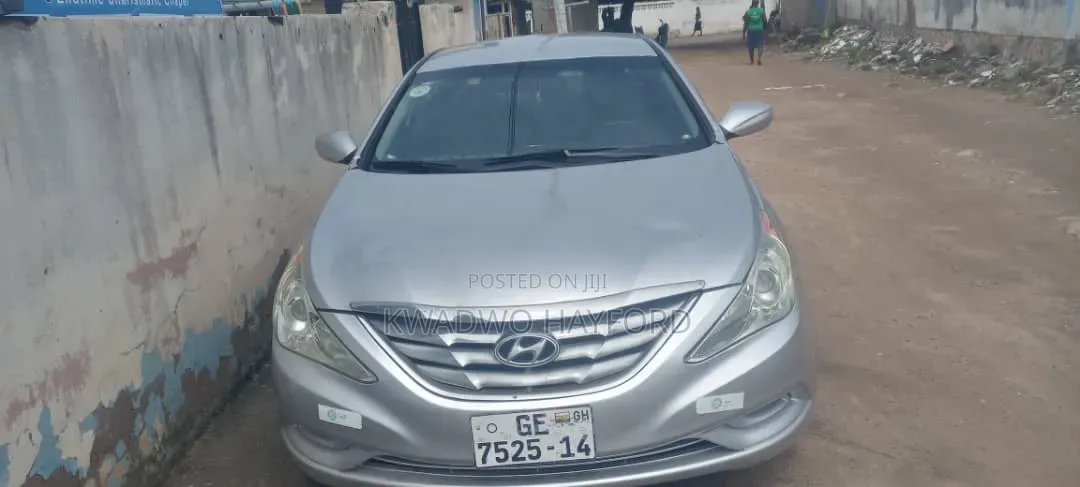 Hyundai Sonata 2012 Silver