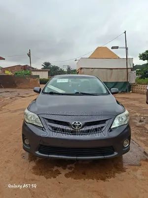 Toyota Corolla 2013 Gray