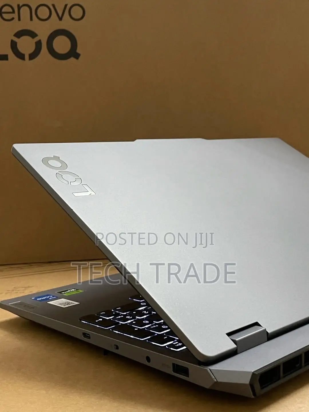 New Laptop Lenovo LOQ 15IRH8 32GB Intel Core i7 SSD 1T