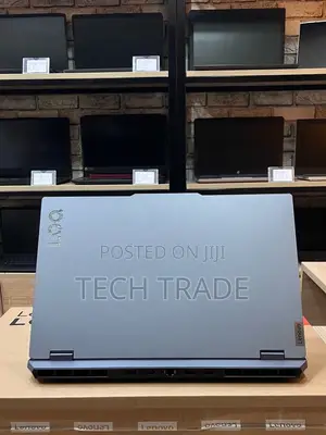 New Laptop Lenovo LOQ 15IRH8 32GB Intel Core i7 SSD 1T