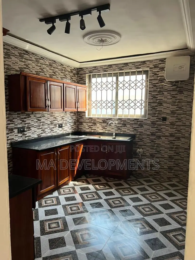 3bdrm Apartment in Madev Realty, Taifa-Burkina for rent