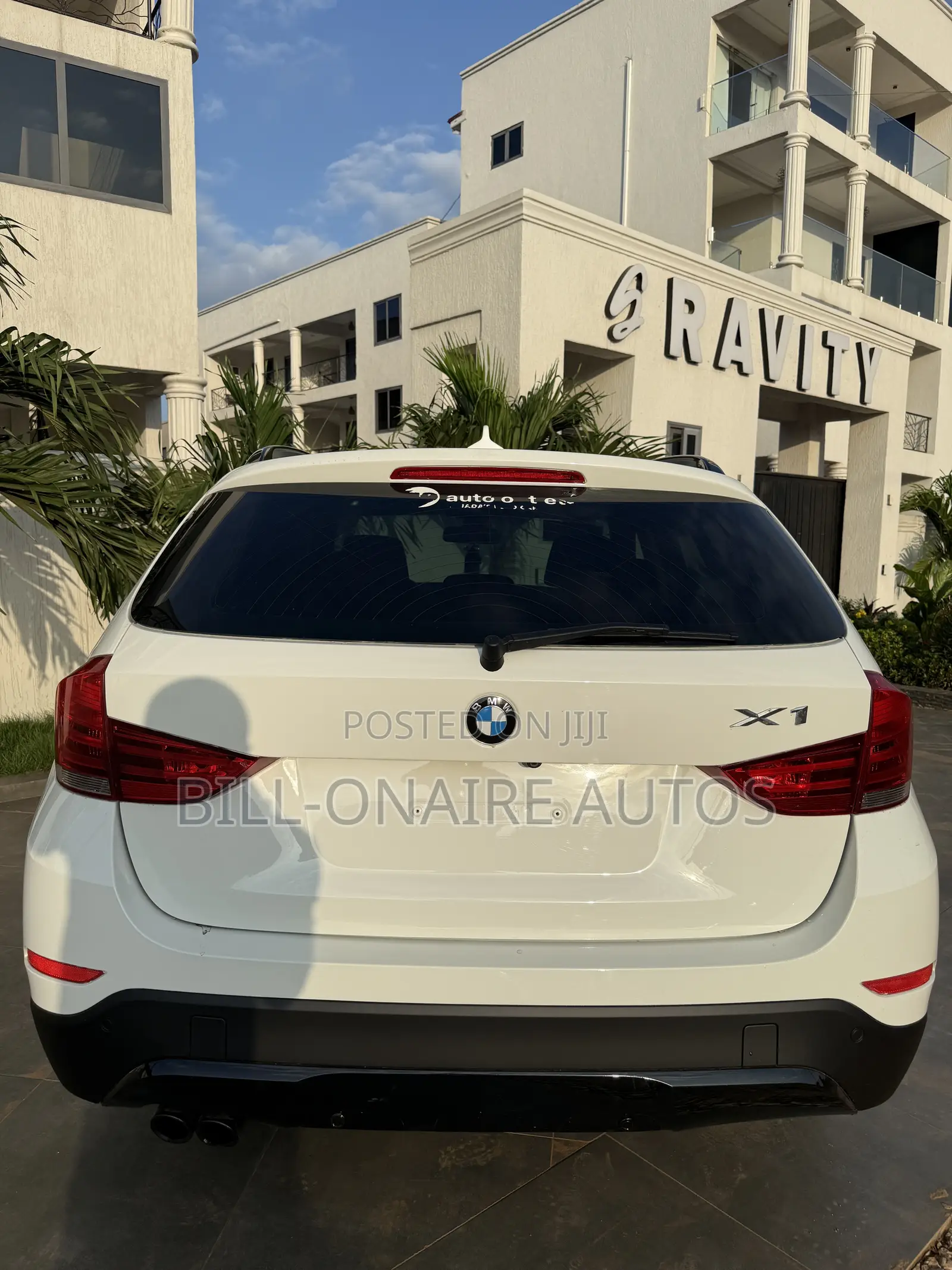 BMW X1 xDrive28i 4dr SUV AWD (2.0L 4cyl Turbo 8A) 2015 White
