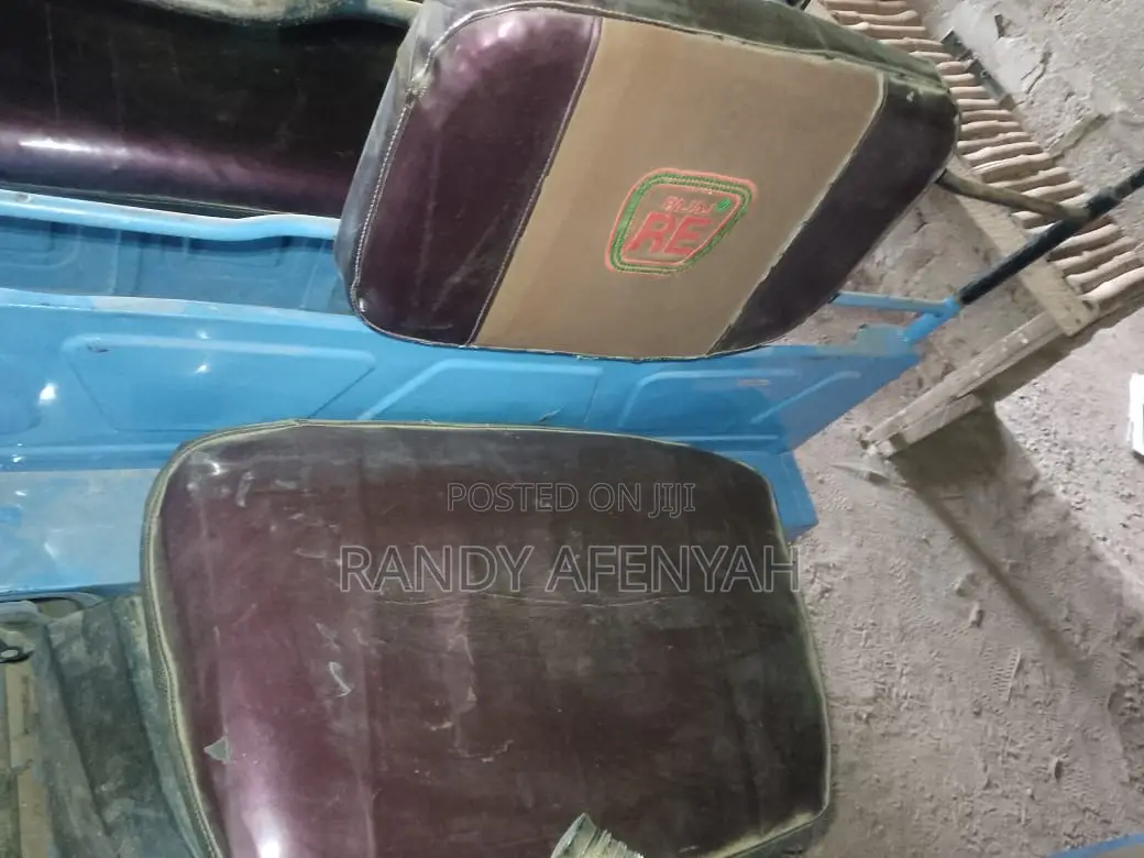 Bajaj RE 2022 Blue