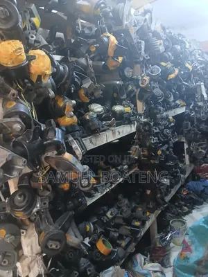 All Cars of Engine Seat Is Available