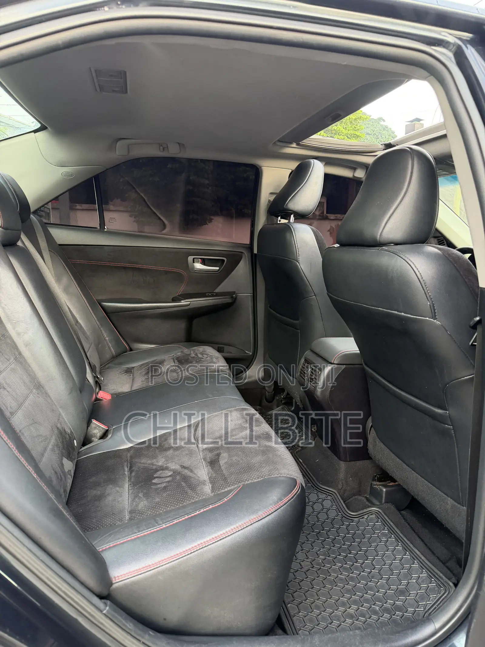 Toyota Camry XSE 4dr Sedan (2.5l 4cyl 6A) 2016 Gray