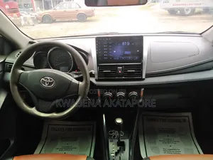 Toyota Yaris 2015 White
