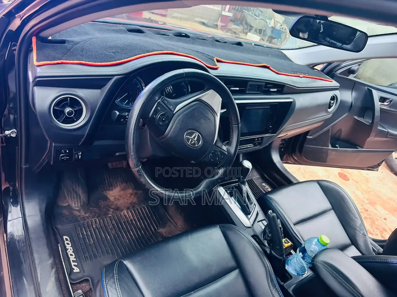 Toyota Corolla 2018 Black