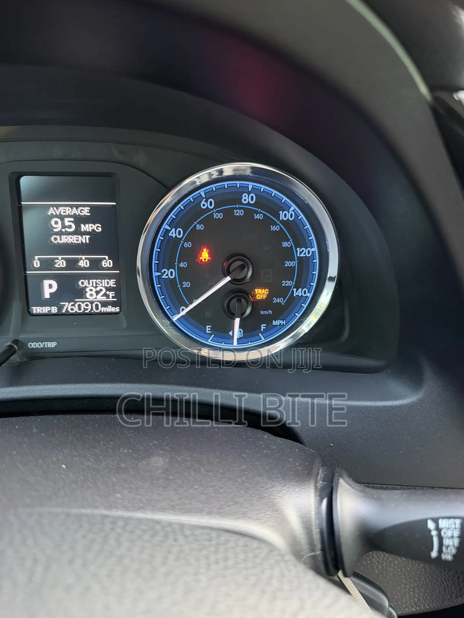 Toyota Corolla LE (1.8L 4cyl 2A) 2018 Black