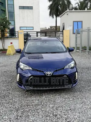 Toyota Corolla SE 4dr Sedan (1.8L 4cyl CVT) 2017 Blue